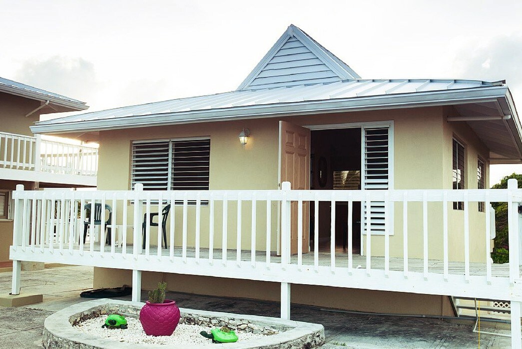 Caribbean Breeze - Tradewinds Villa