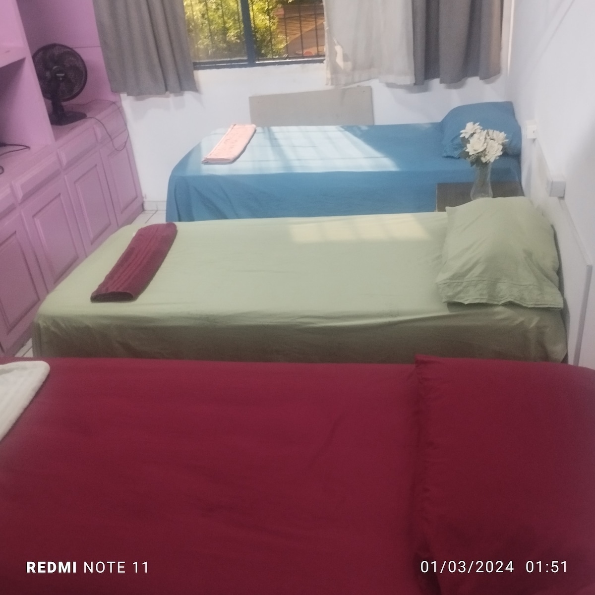 Cama 9/Armário com cadeado, Ponte da Amizade