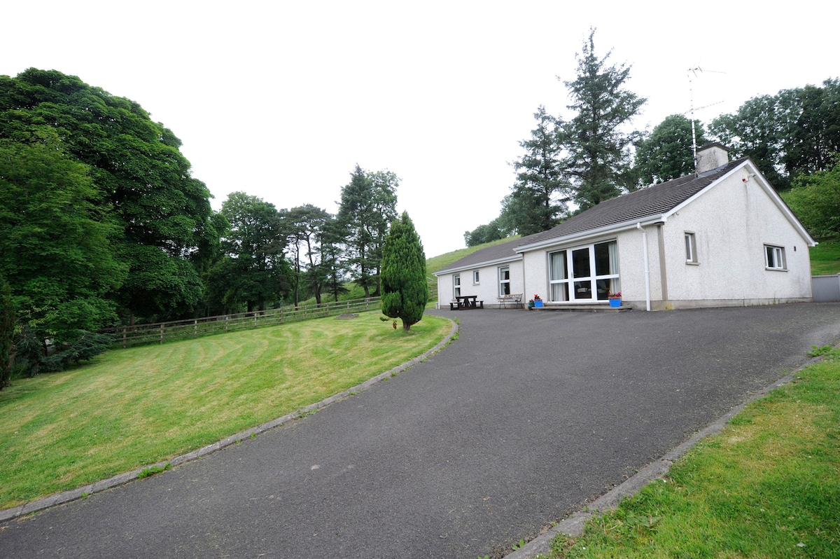 Riverside Farm Cottage & Marina