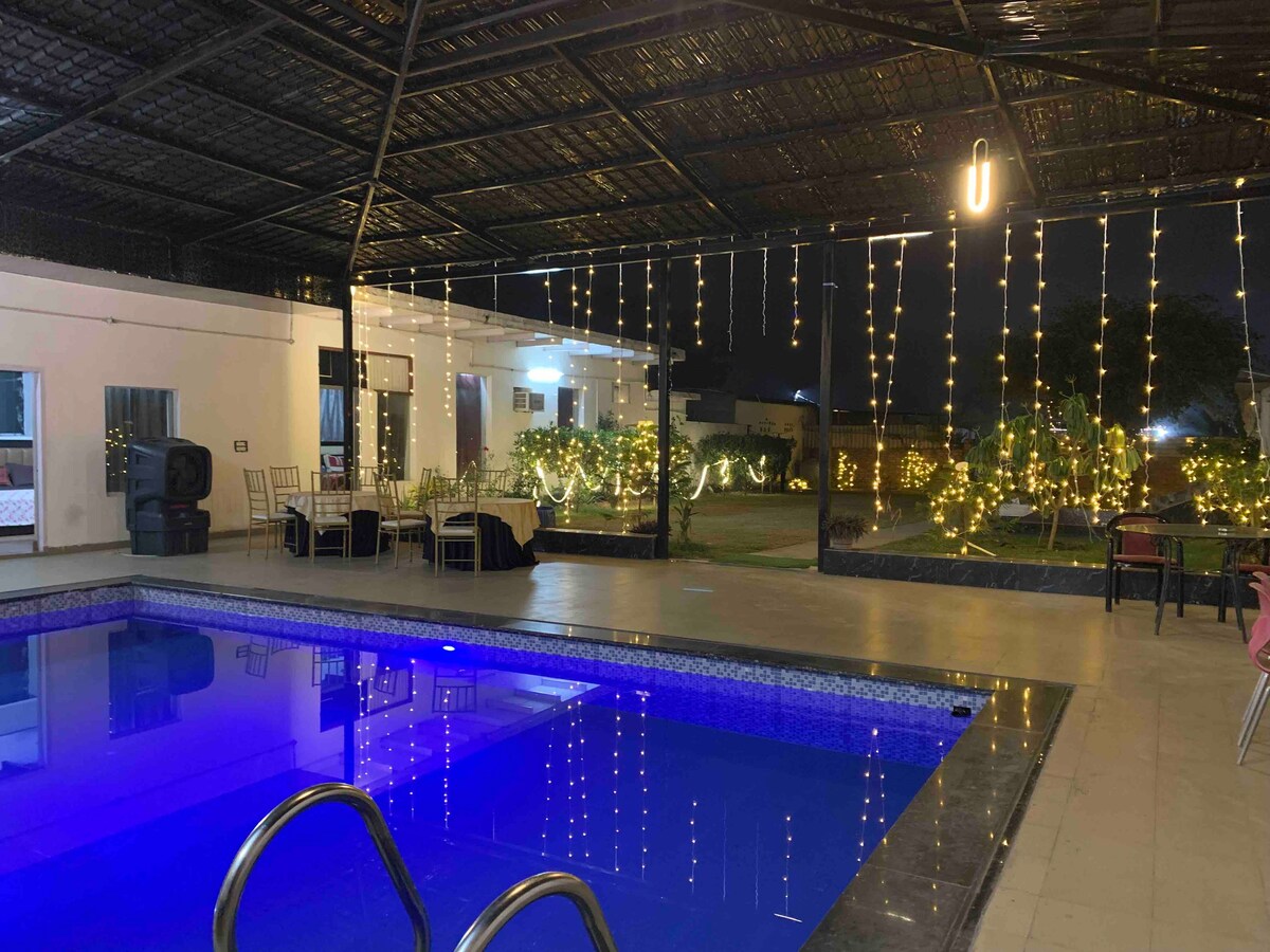 RoseVilla 5 BHK Farm Villa, Pool, Gurgaon
