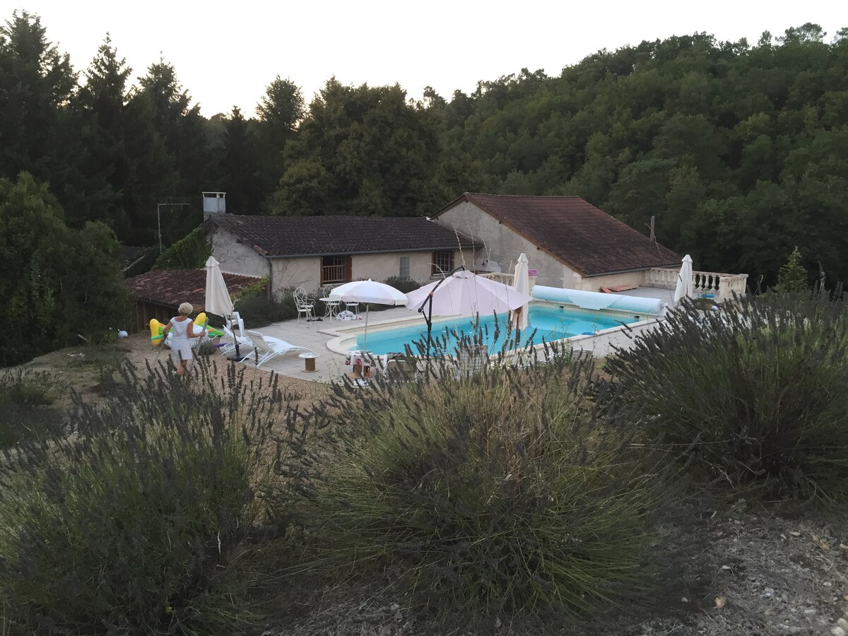 En Perigord vert à 3 km de Brantome