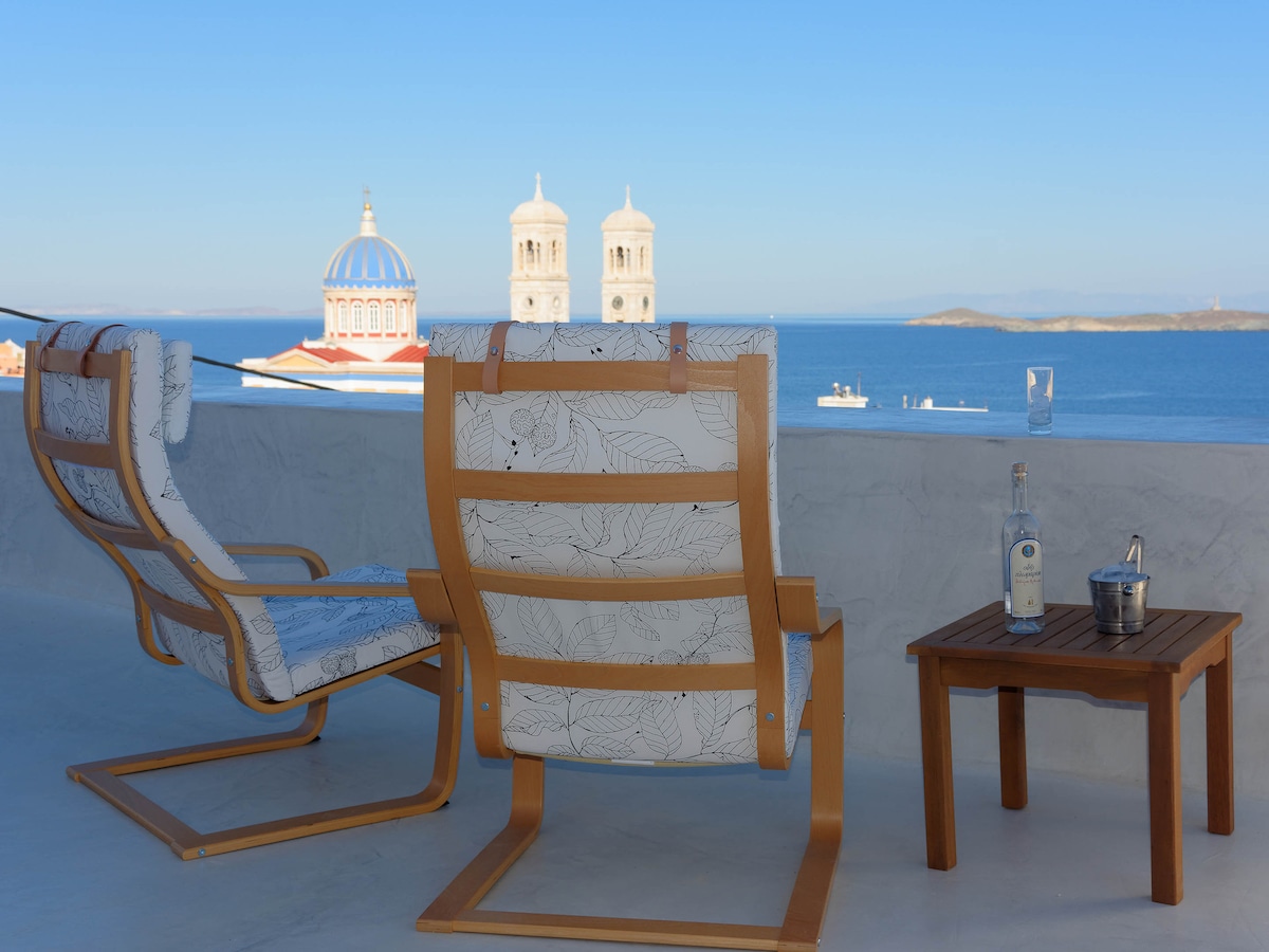 Syros house with terrace and amazing view