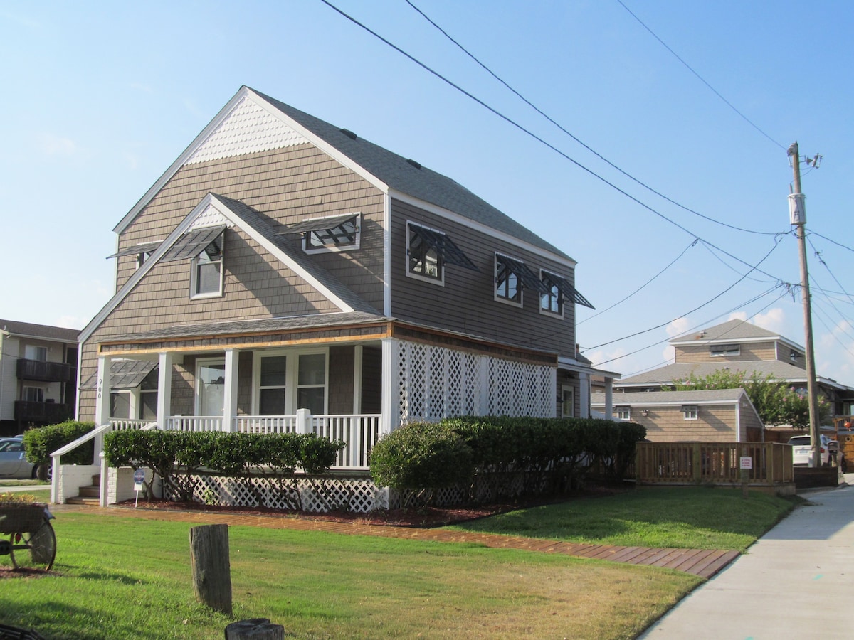 带环绕门廊沙滩别墅（ Beach Cottage ） 900.A