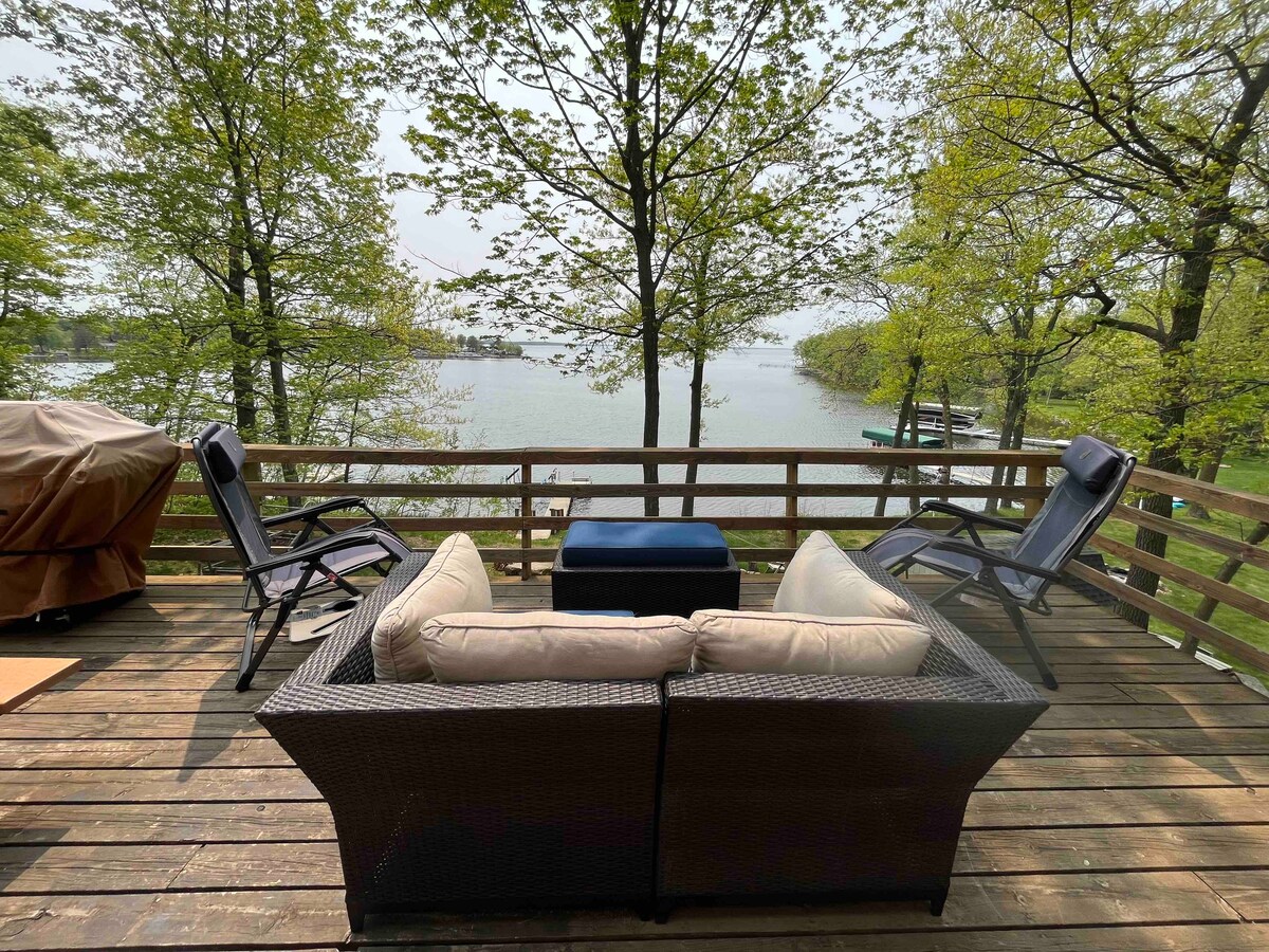 Peaceful MilleLacs lakefront cabin