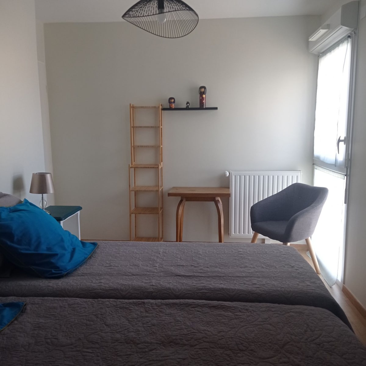 Très belle chambre dans un appartement résidentiel