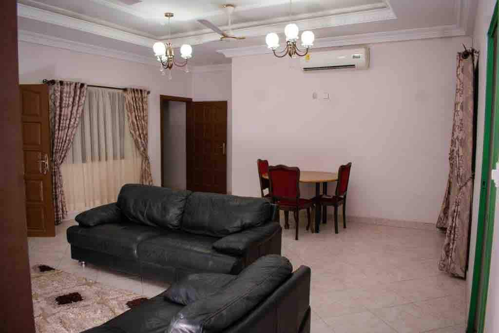 Lovely 3 bedroom rental unit. (7 seven)