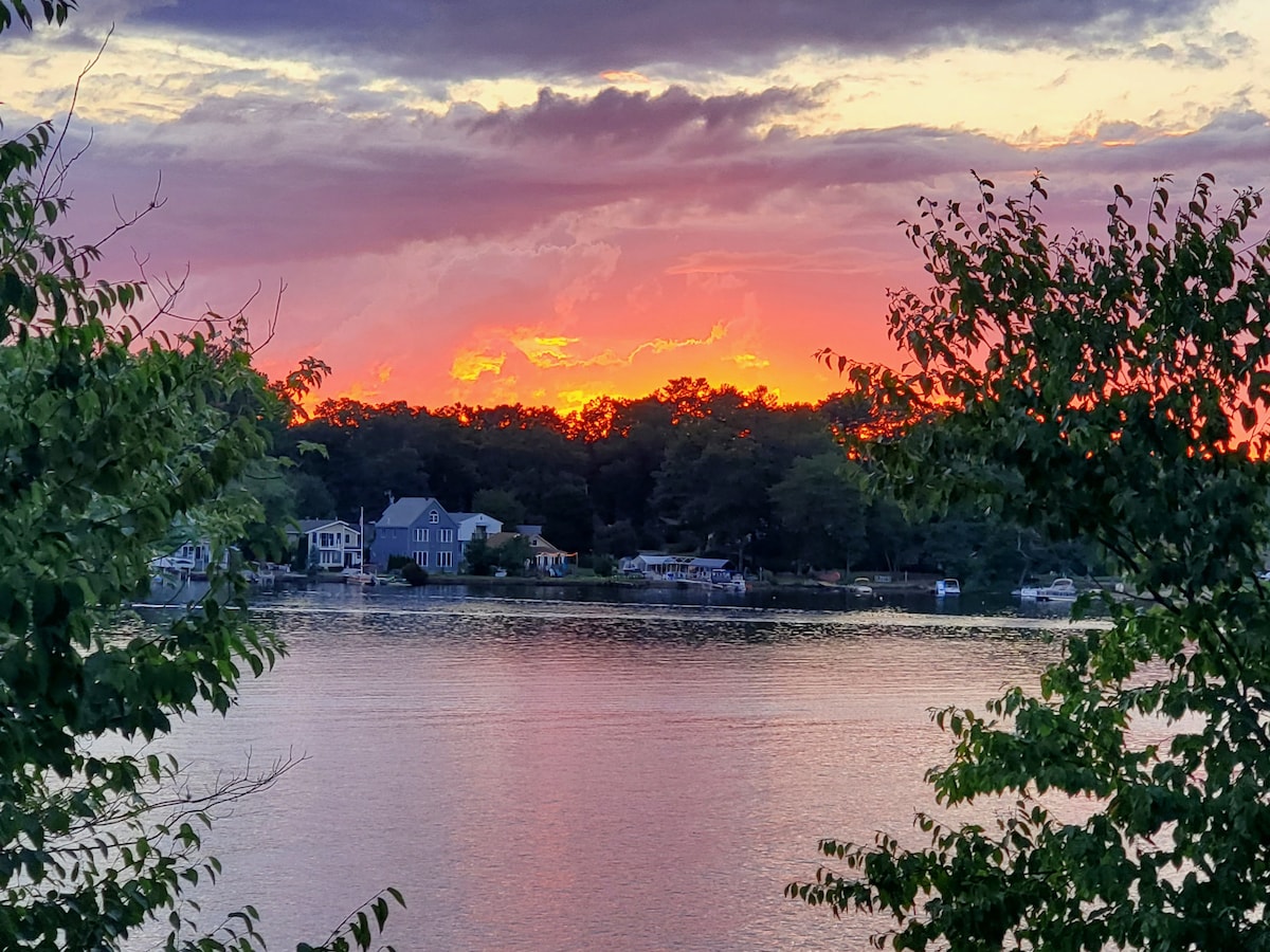 Serenity On Long Pond Massachussetts