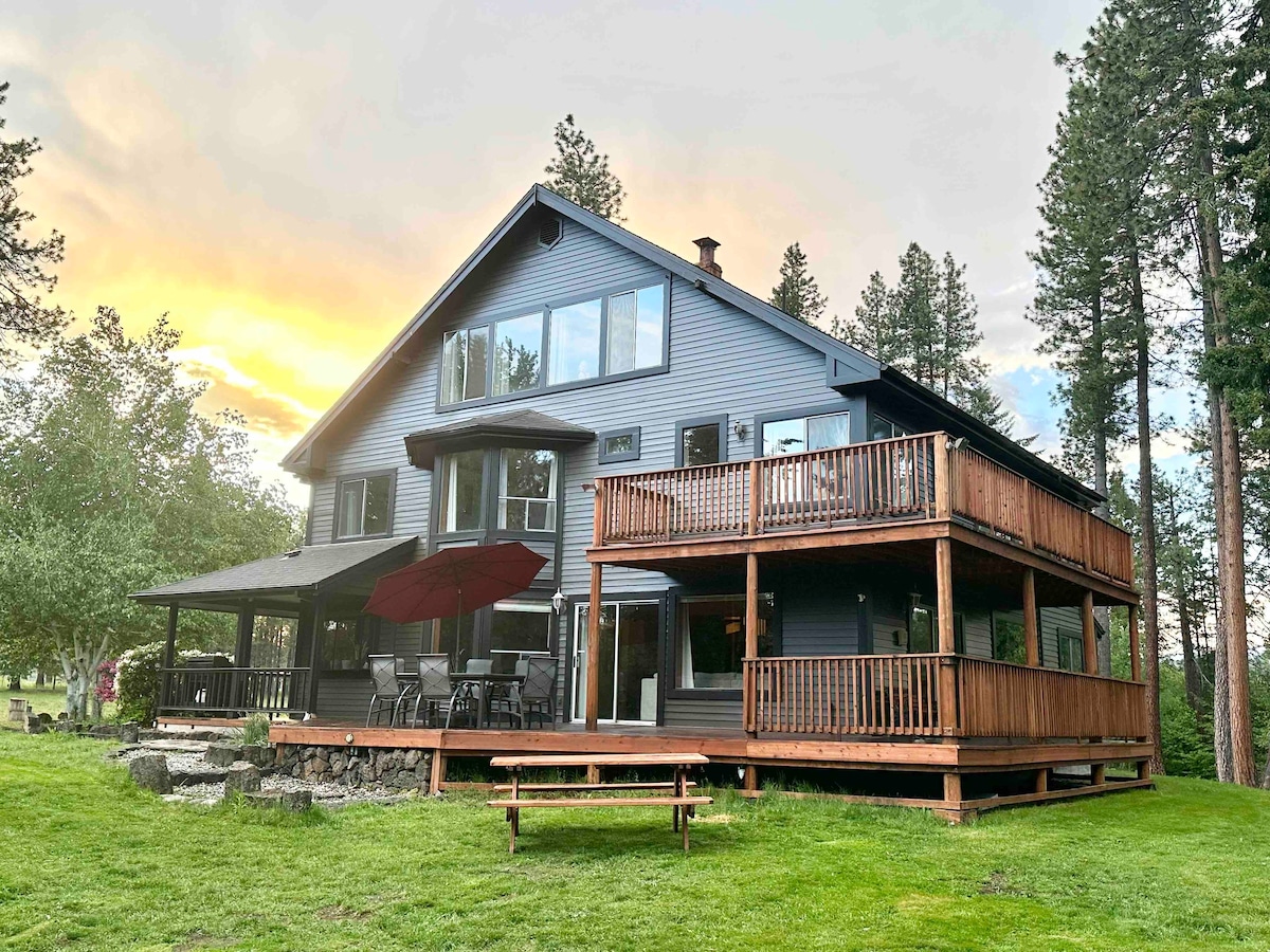 Riverfront Lodge - Ideal for larger groups