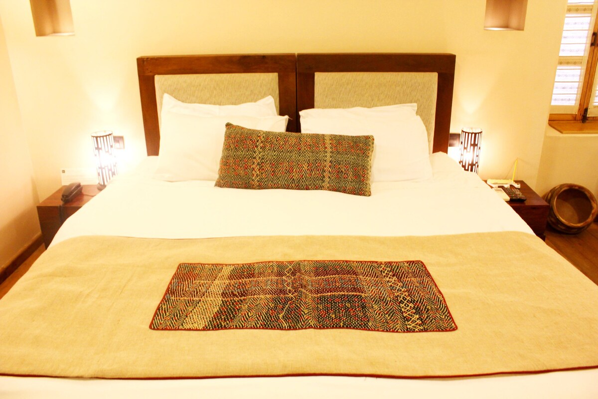 A Modern Luxury Suite with Fort View in Jaisalmer!