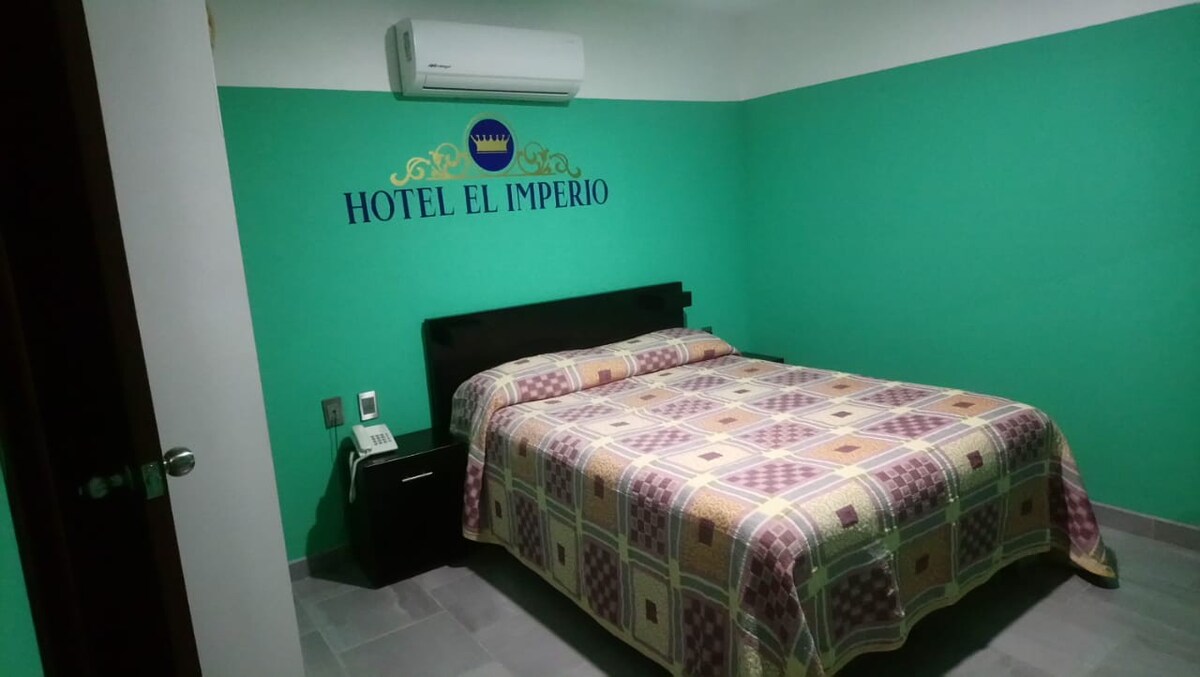Hotel El Imperio (habitación sencilla)