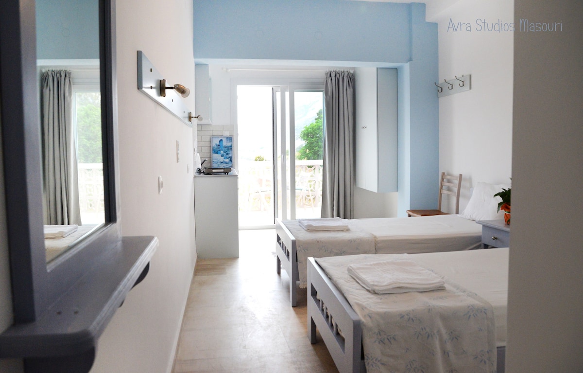 MASOURI ARMEOS APARTMENTS AVRA