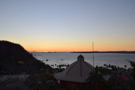 La Manzanilla Luxury Hillside Casita & Pool