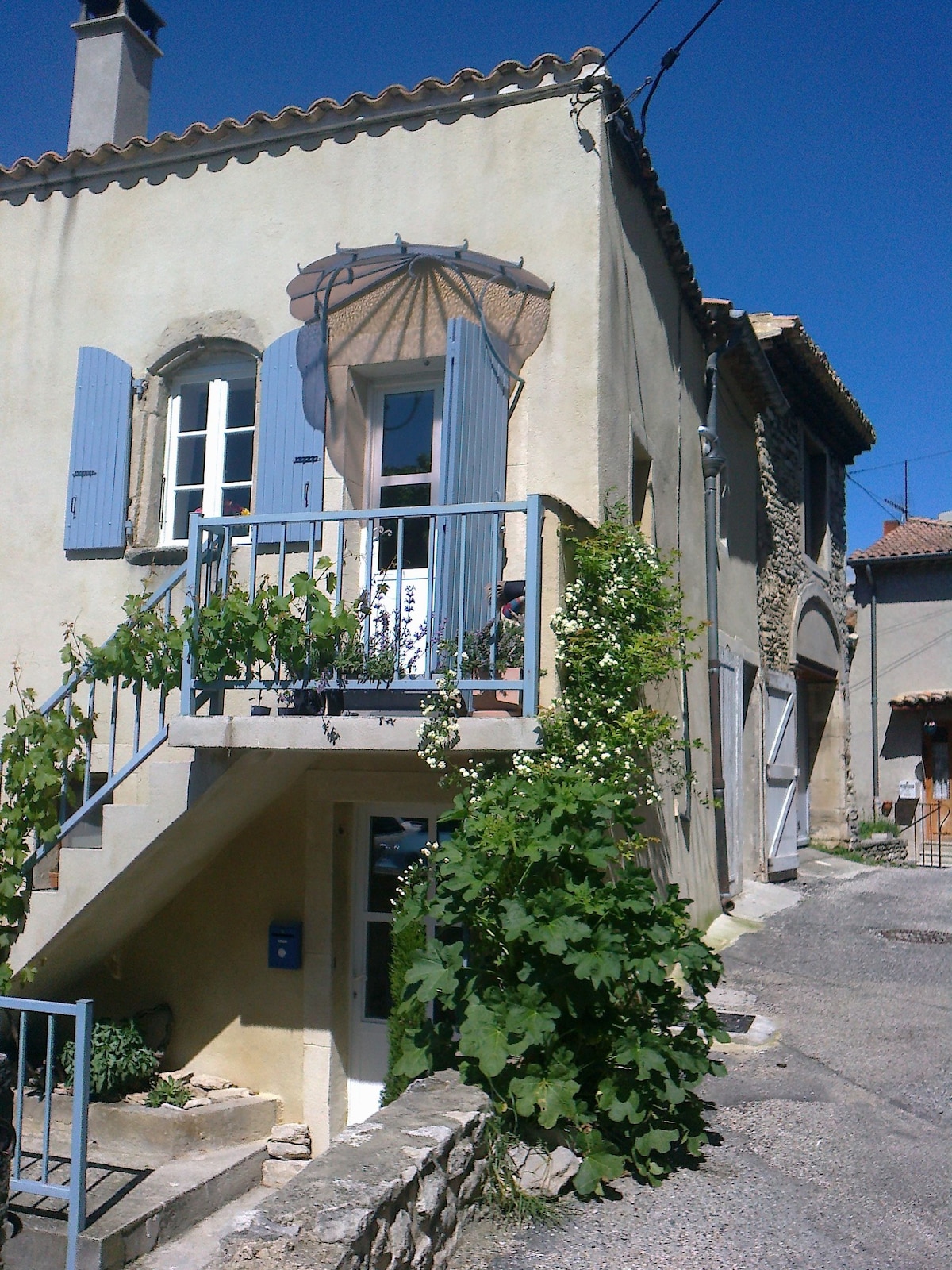 Chambre de charme au cœur d’un village médiéval