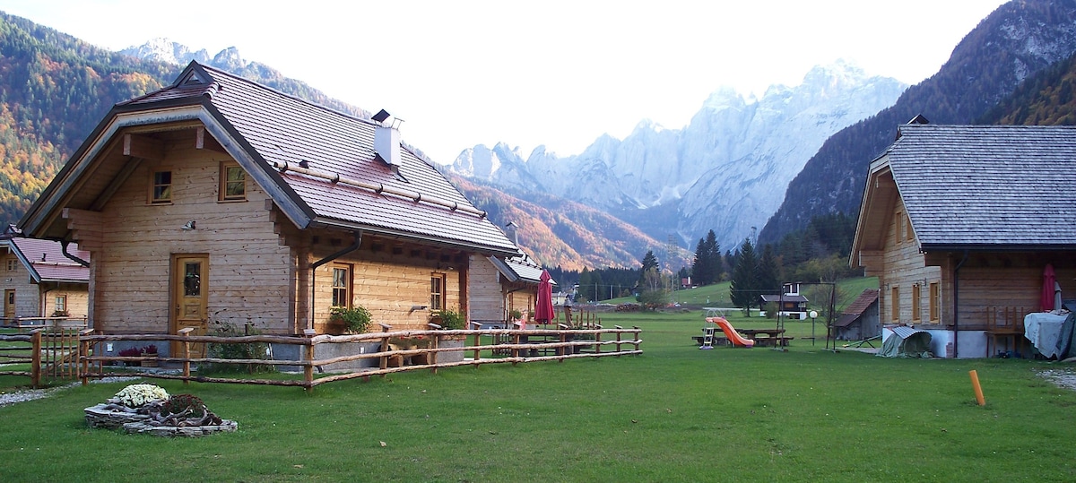 Alpi Giulie Chalet Resort - "Antiche Atmosfere"