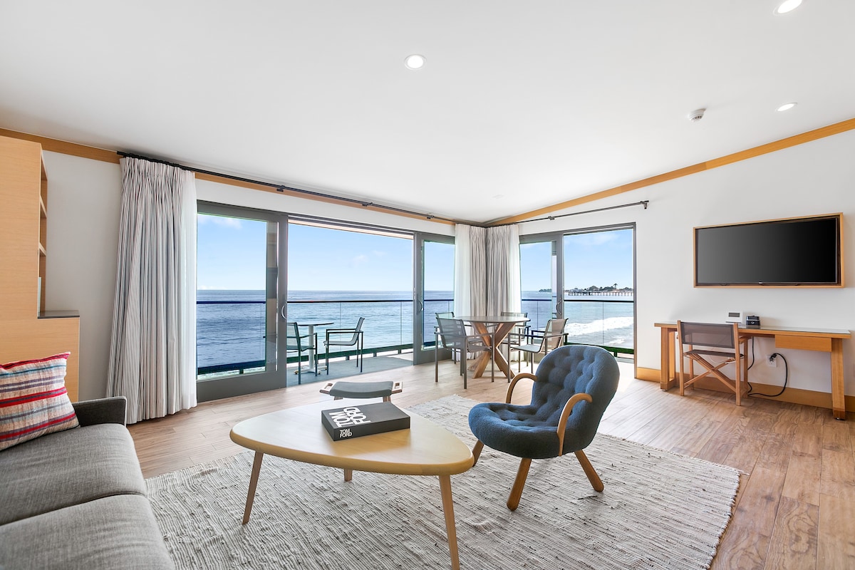 SA海滩套房# 10 -海滨公寓，拥有绝佳景观和私人阳台