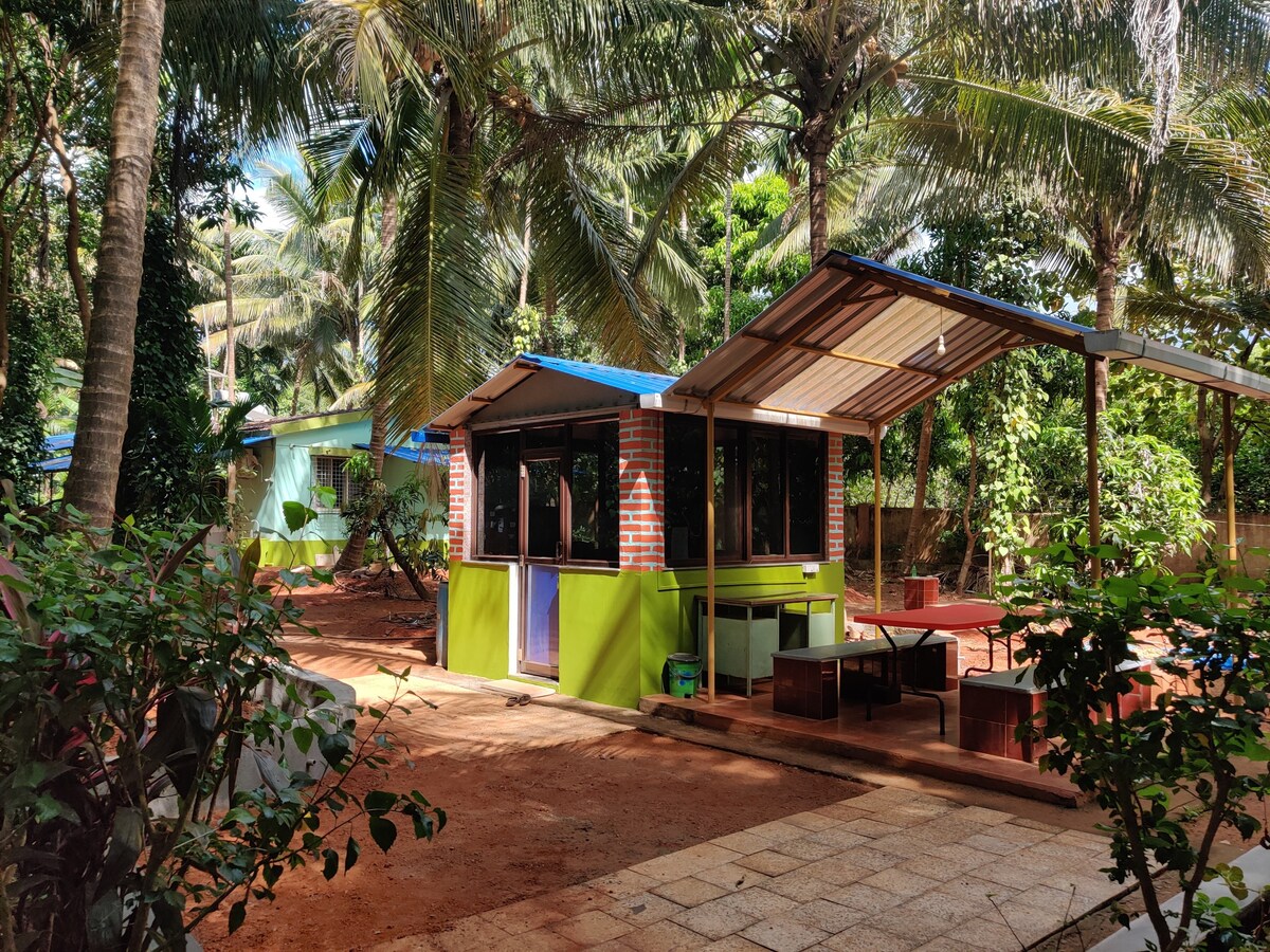 JD Home Stay - Deluxe Cottage