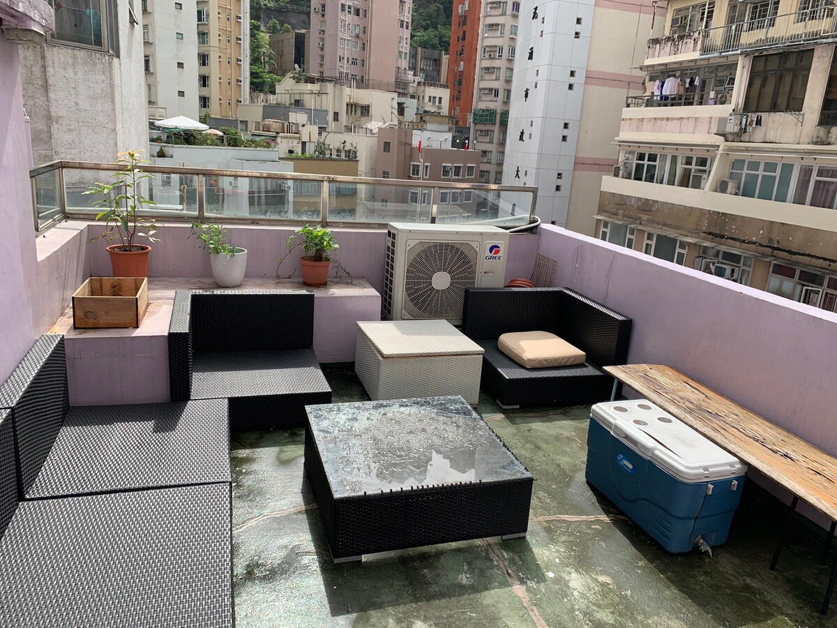 Spacious apartment with private rooftop