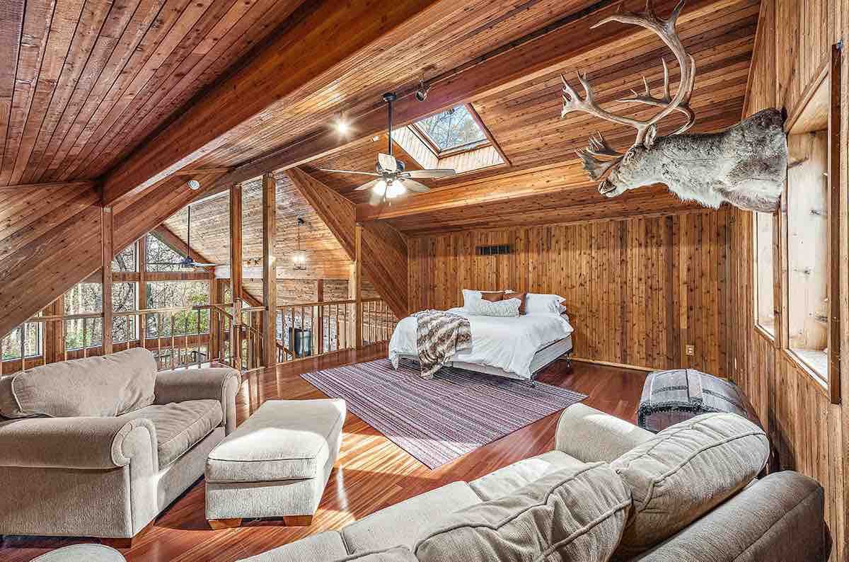 僻静的6卧室小木屋-伊利诺伊州俄勒冈州
