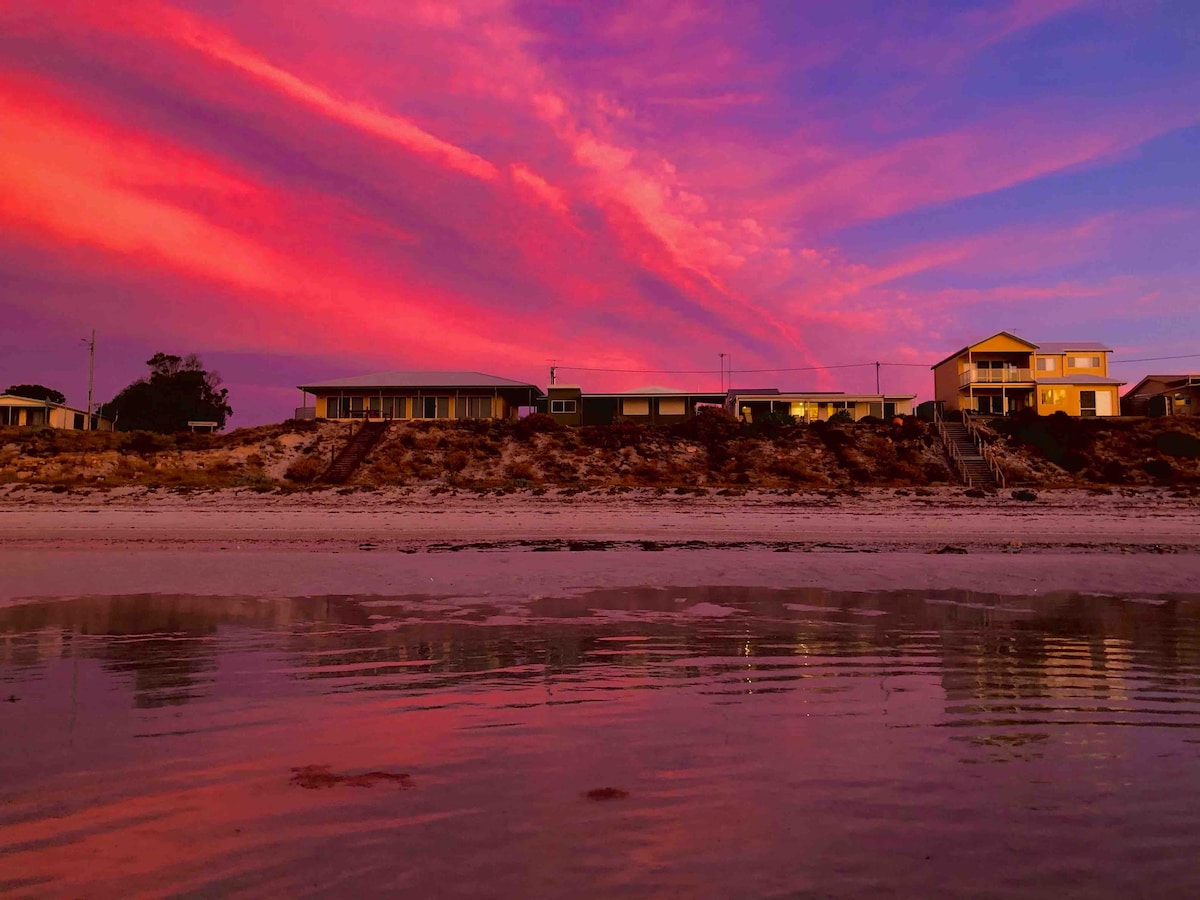 Sandy Dacks Shack