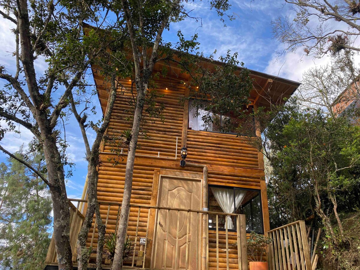 Cabaña Santa Elena, Medellín