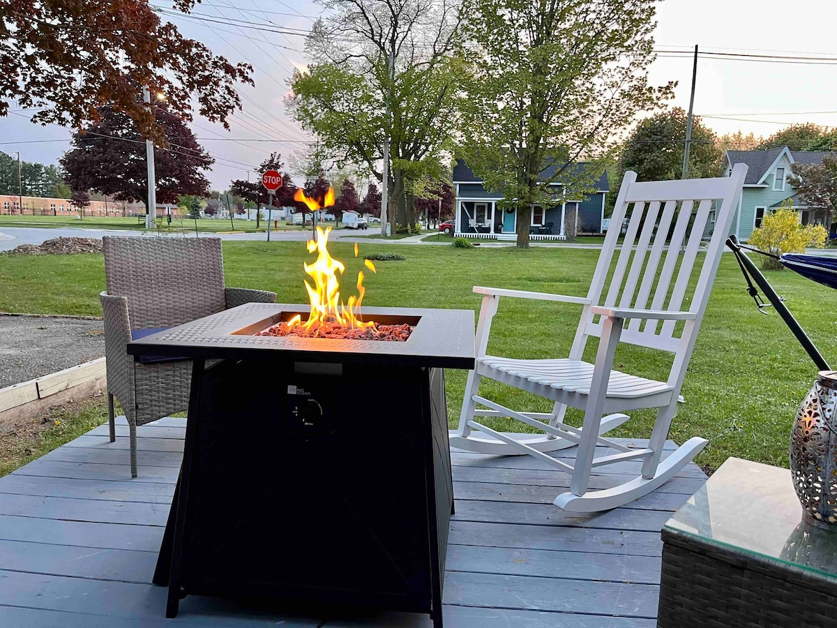 Perfect Location For Your Charlevoix Stay!