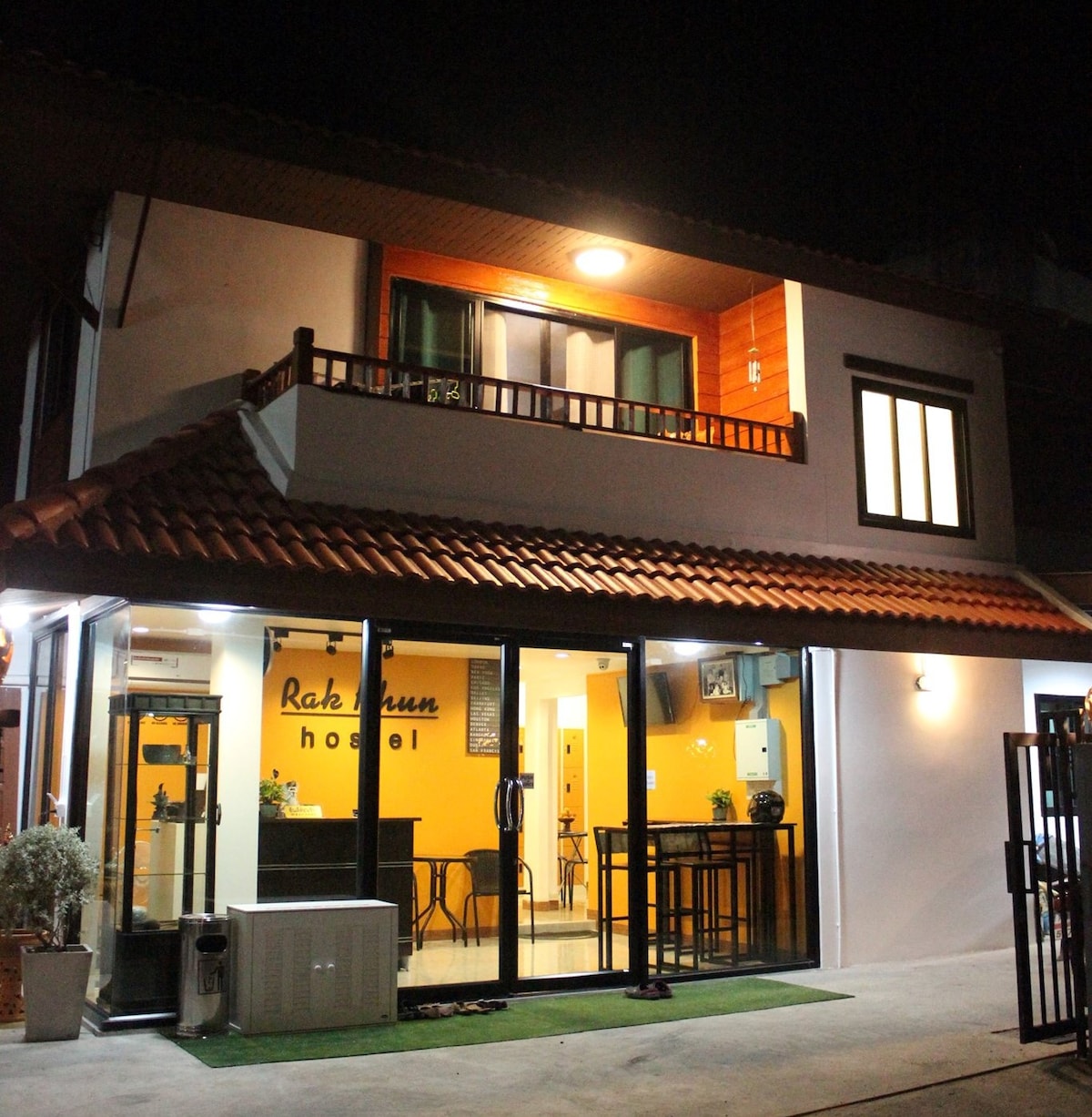 塔佩门（ Thapae Gate ）附近的rakkhun旅舍