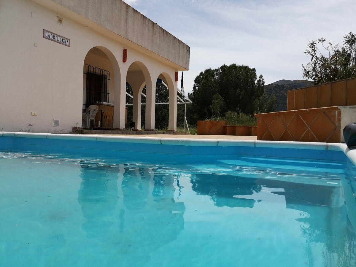 El Rincón del Burguillo_casa_私人泳池