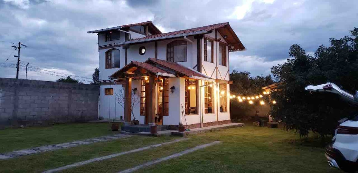 普梅博（ Puembo ）舒适的房子，乡村风格