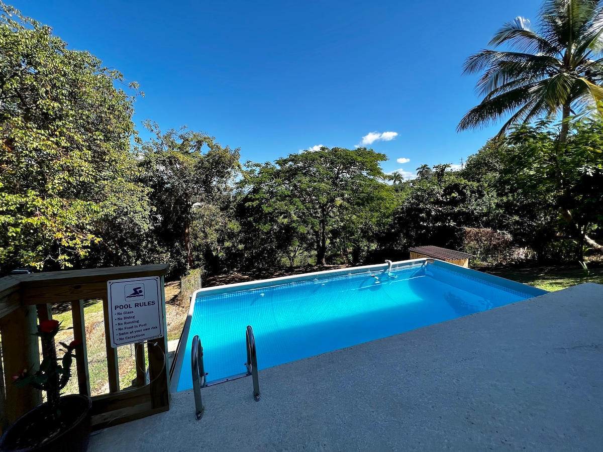 靠近沙滩、泳池、美丽景色的Casa Miramar