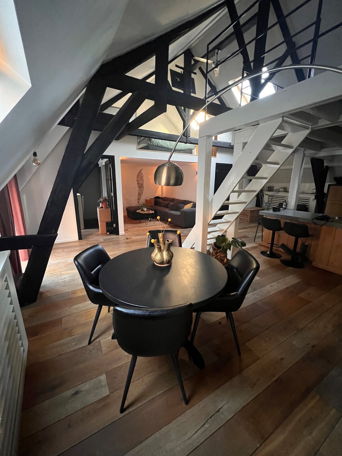 Schitterende Loft (94m2) in Amersfoort centrum.