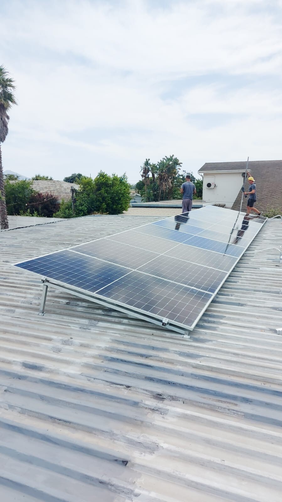 Cape Town Apartment *solar, battery*