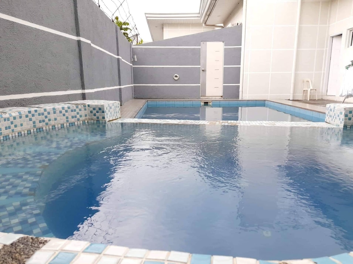 克拉克（ Clark sg ）带泳池的私人舒适4卧现代别墅