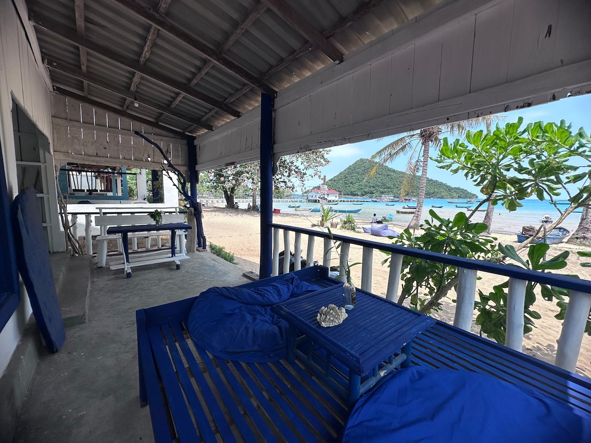 Double Room -  Beach view - M'Pai Bay - MY WAY