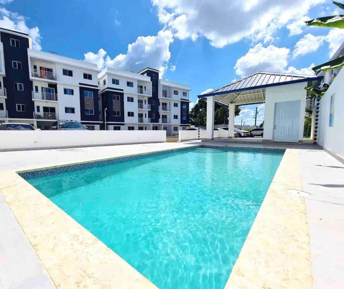 Hermoso apartamento, piscina y seguridad privada !