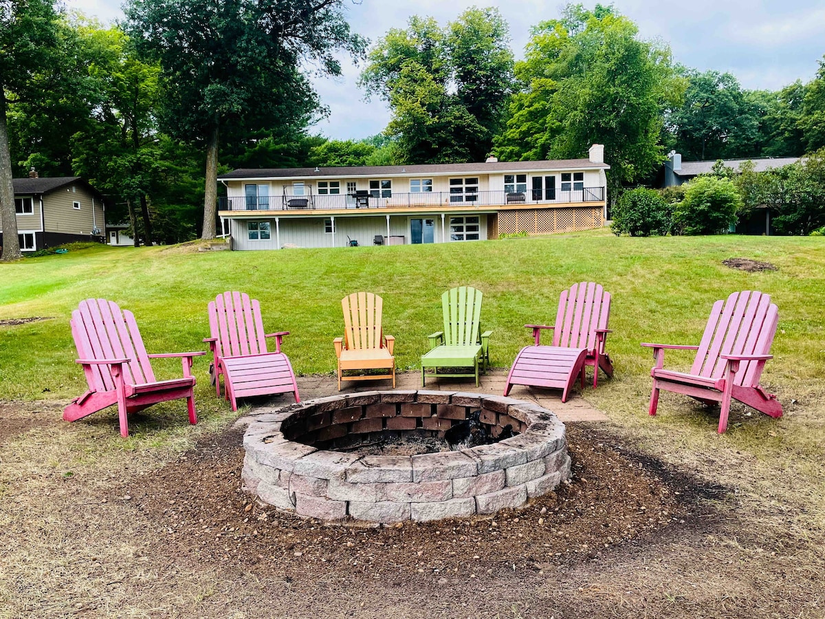 Cuyuna Shores: Lakefront Access to Adventure