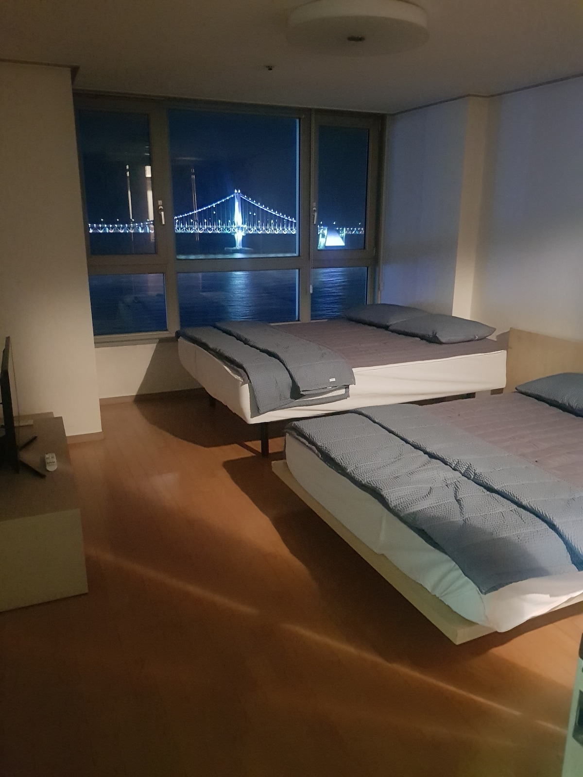 25 pyeong room 2.客厅1间4张床广安大桥高层海景海滩零切中心位置