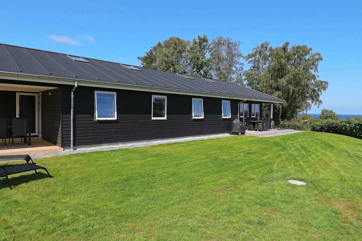 16 person holiday home in allingåbro