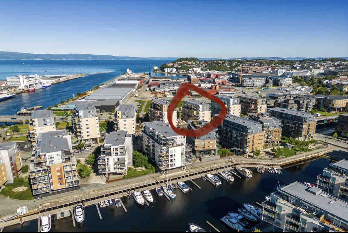 Lys og moderne leilighet - Solsiden i Trondheim!