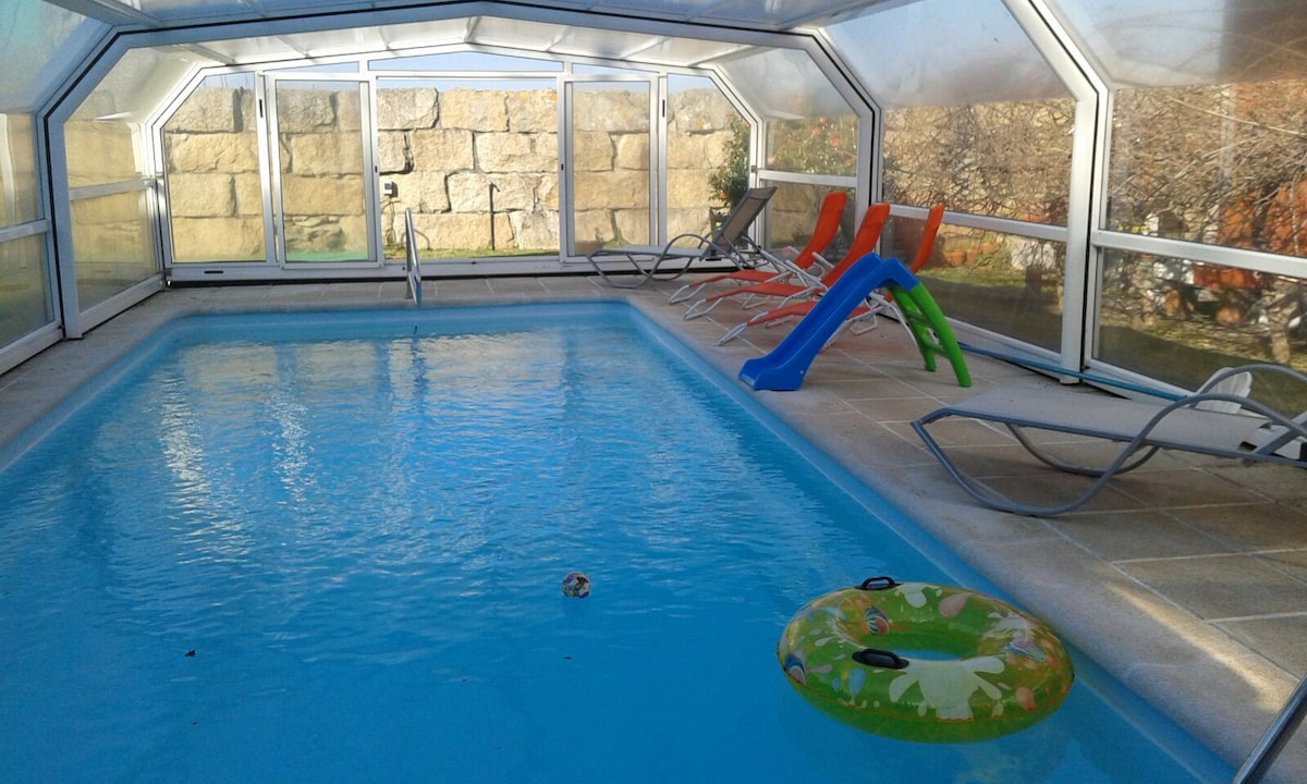 Vivienda con piscina  "Area de Reboredo". 3 hab.