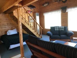 Beaver Creek Cabins & Guide Serv.- Chinook Cabin