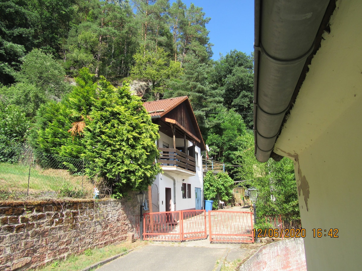 Ferienhaus Am Felsen