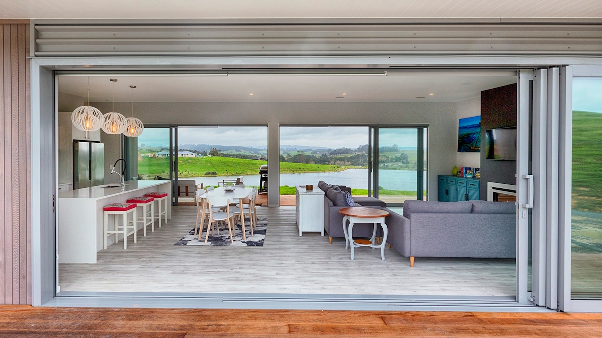 Luxe at the Lake Mangawhai