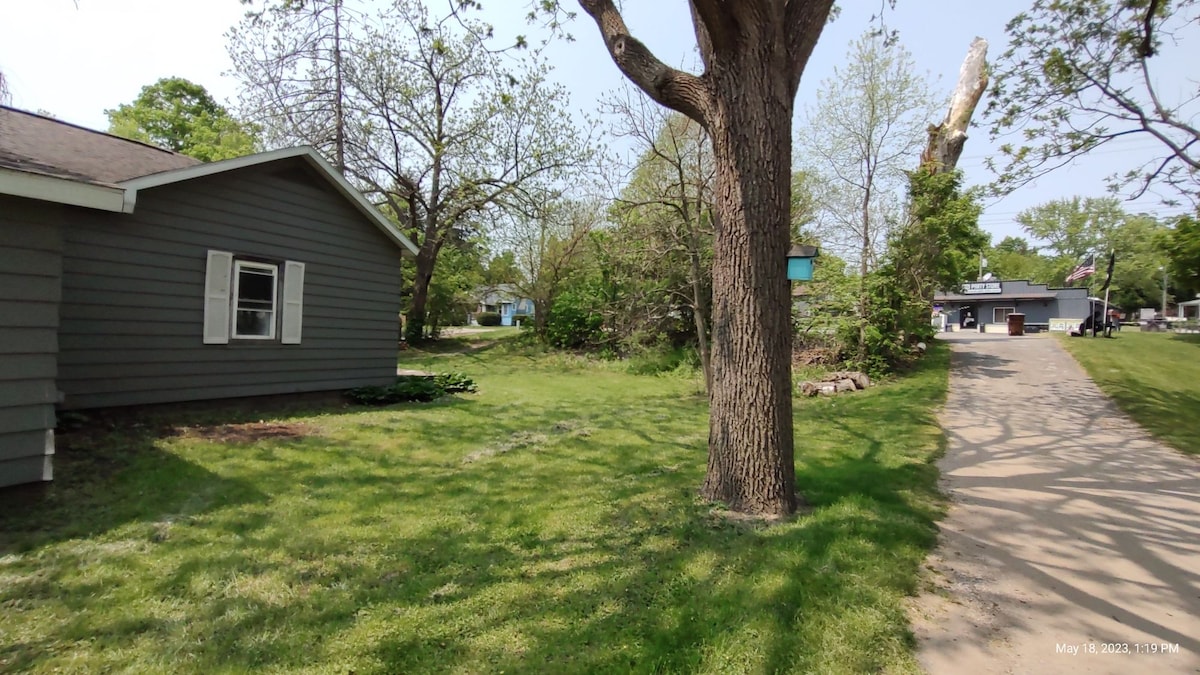 Blue Bird Cottage