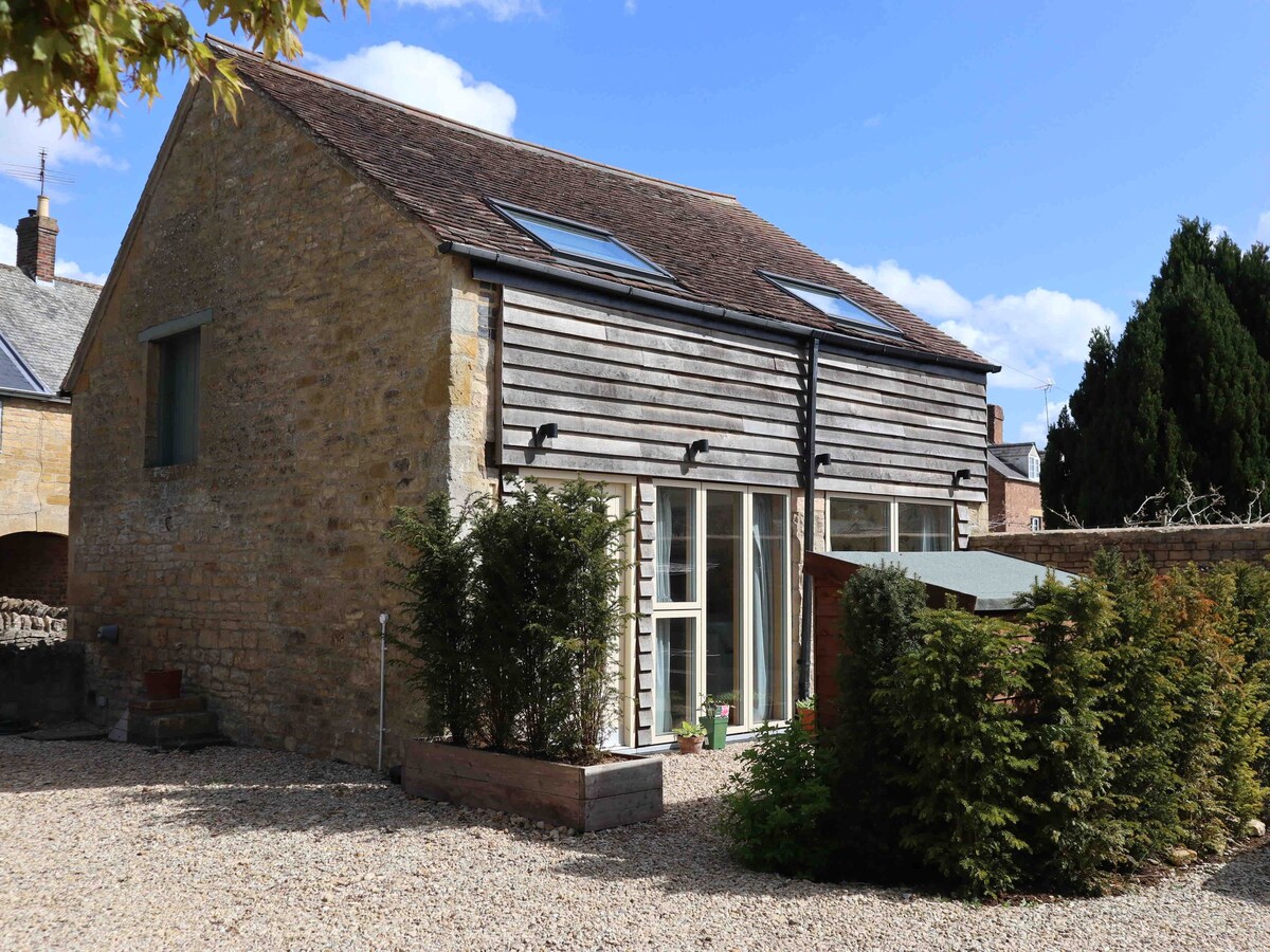 Fox Barn, charming hide-away in Moreton-in-Marsh