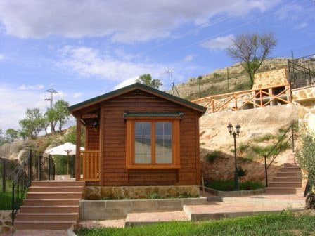 浪漫的乡村小木屋，距离昆卡8公里