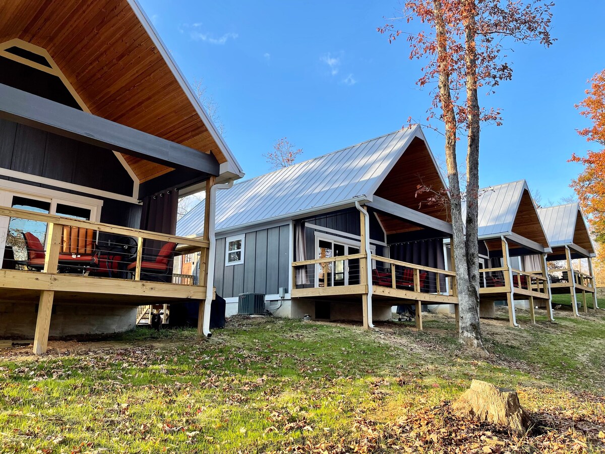 The Cabins At Rivers Edge