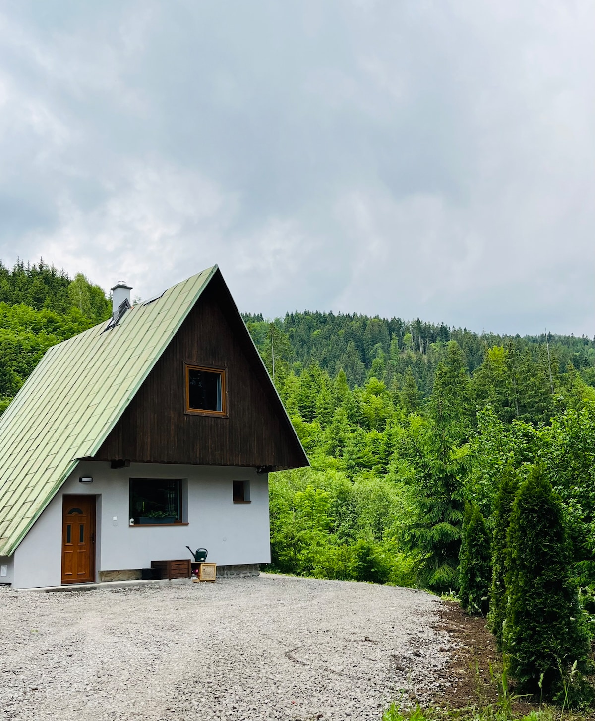 美丽野生自然中的Liptovská Porúbka小屋