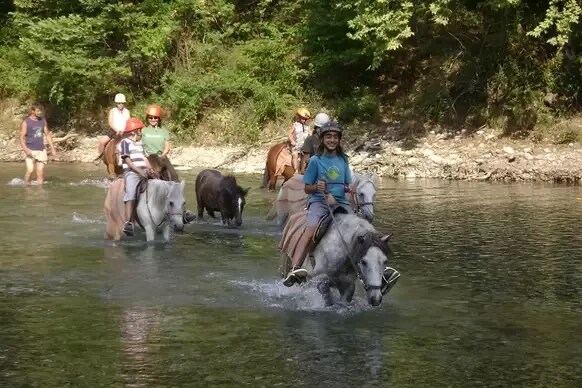 适合5人的家庭公寓。Zagori-Konitsa。