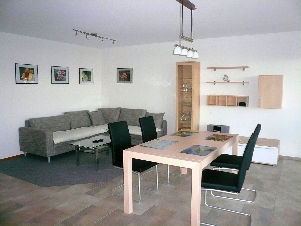 Ferienwohnungen Buchhaldenhof, (Konstanz), Ferienwohnung 3, 70qm, 2 Schlafzimmer, max. 4 Personen