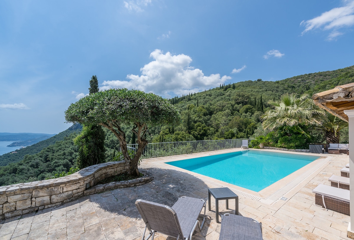 Country Home in Nissaki - Prestige Villas Corfu